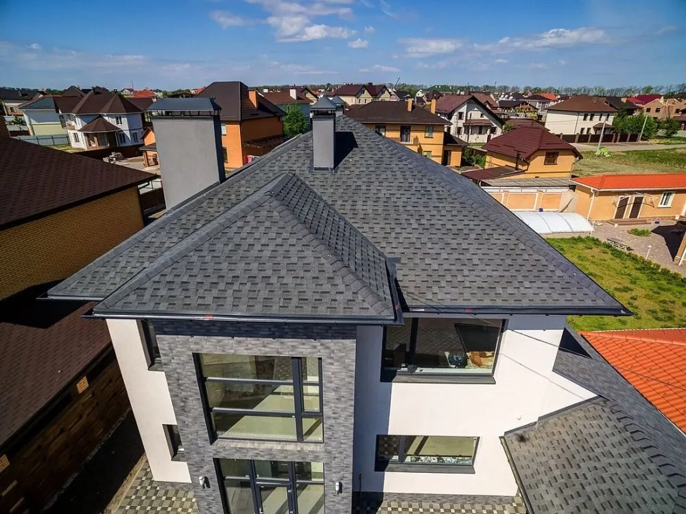 Надёжная крыша на десятилетия: как увеличить срок службы мягкой кровли?