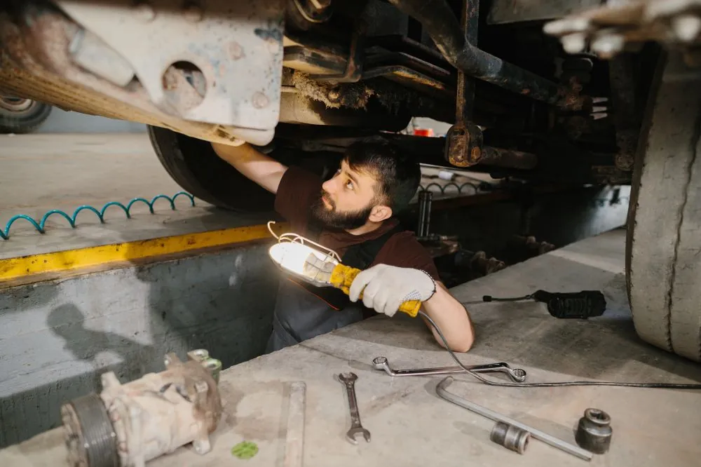 Гидроизоляция смотровой ямы гаража: материалы, особенности монтажа