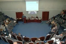 За совместную борьбу с кризисом! За совместную борьбу с кризисом!