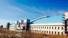 Индивидуально подобранный цвет мембраны LOGICROOF V-RP Sky Blue сделал кровлю легкоатлетического манежа Йошкар-Олы заметной и запоминающейся Индивидуально подобранный цвет мембраны LOGICROOF V-RP Sky Blue сделал кровлю легкоатлетического манежа Йошкар-Олы заметной и запоминающейся