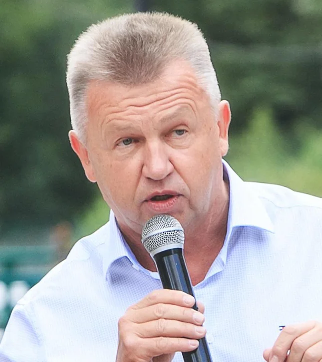 Виктор Иванюк