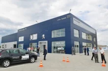 Теплоизоляцию кровли автосалона «Peugeot» во Львове обеспечит каменная вата ТЕХНОНИКОЛЬ Теплоизоляцию кровли автосалона «Peugeot» во Львове обеспечит каменная вата ТЕХНОНИКОЛЬ
