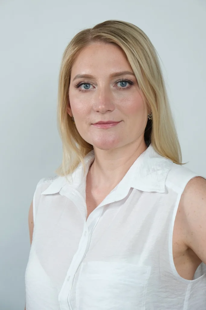 Наталья Овчинникова.JPG Наталья Овчинникова.JPG