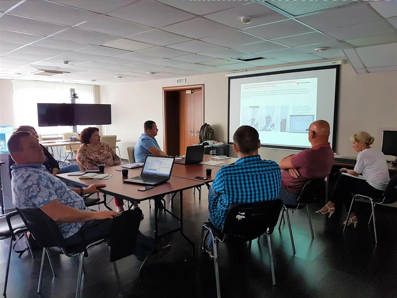 meeting_4.jpg meeting_4.jpg