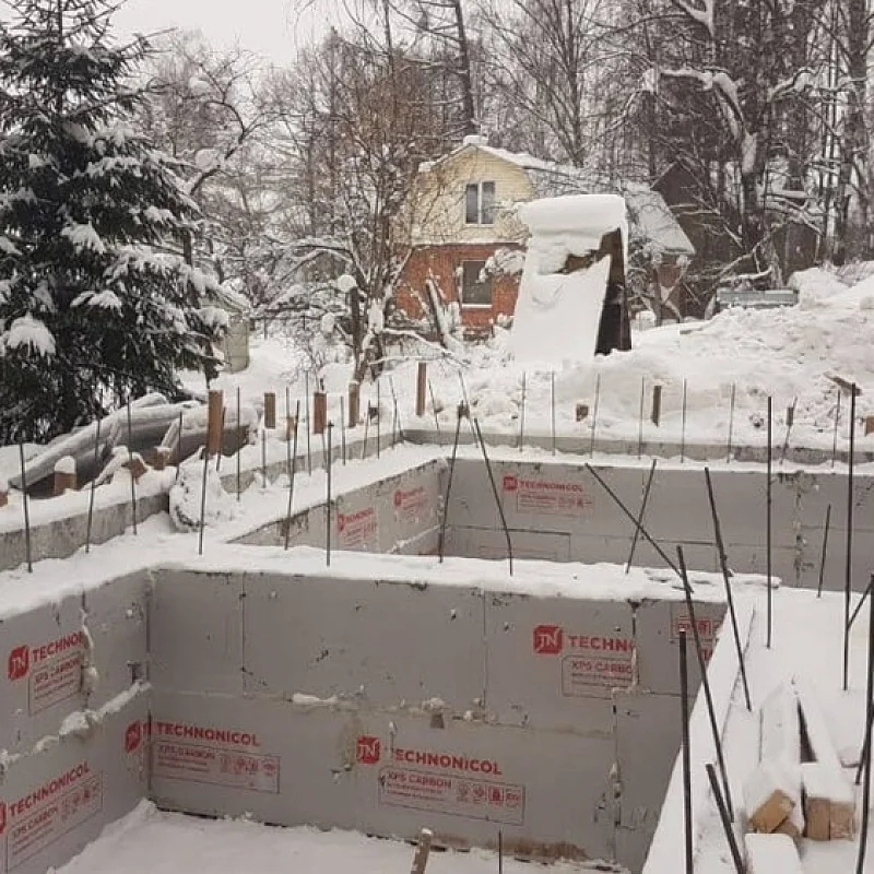 Почему строительство по технологии несъемной опалубки зимой - это выгодно?