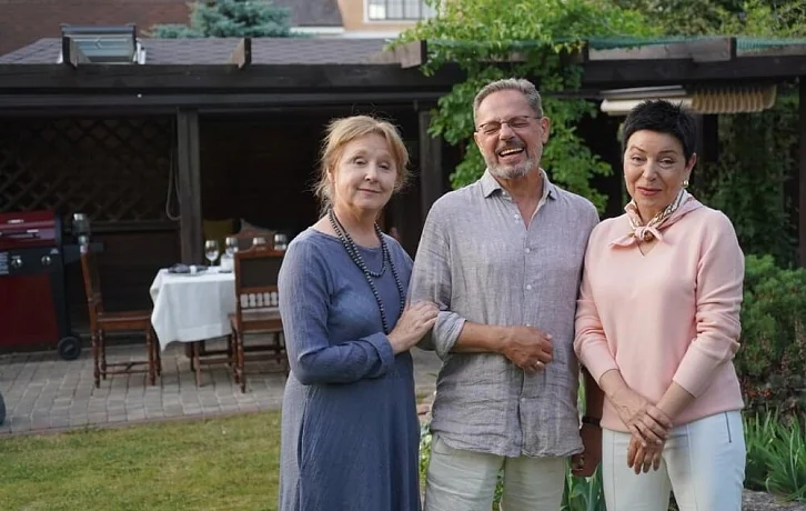 Кухня-терраса и хозблок в альпийском стиле для Игоря Скляра