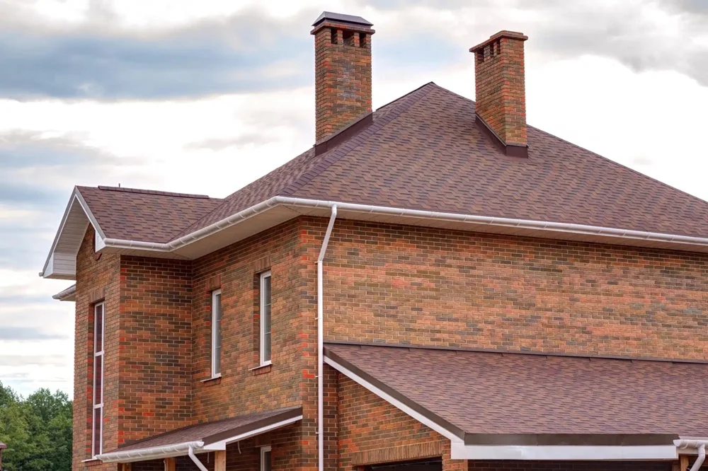 Зачем нужна водосточная система в каждом доме?