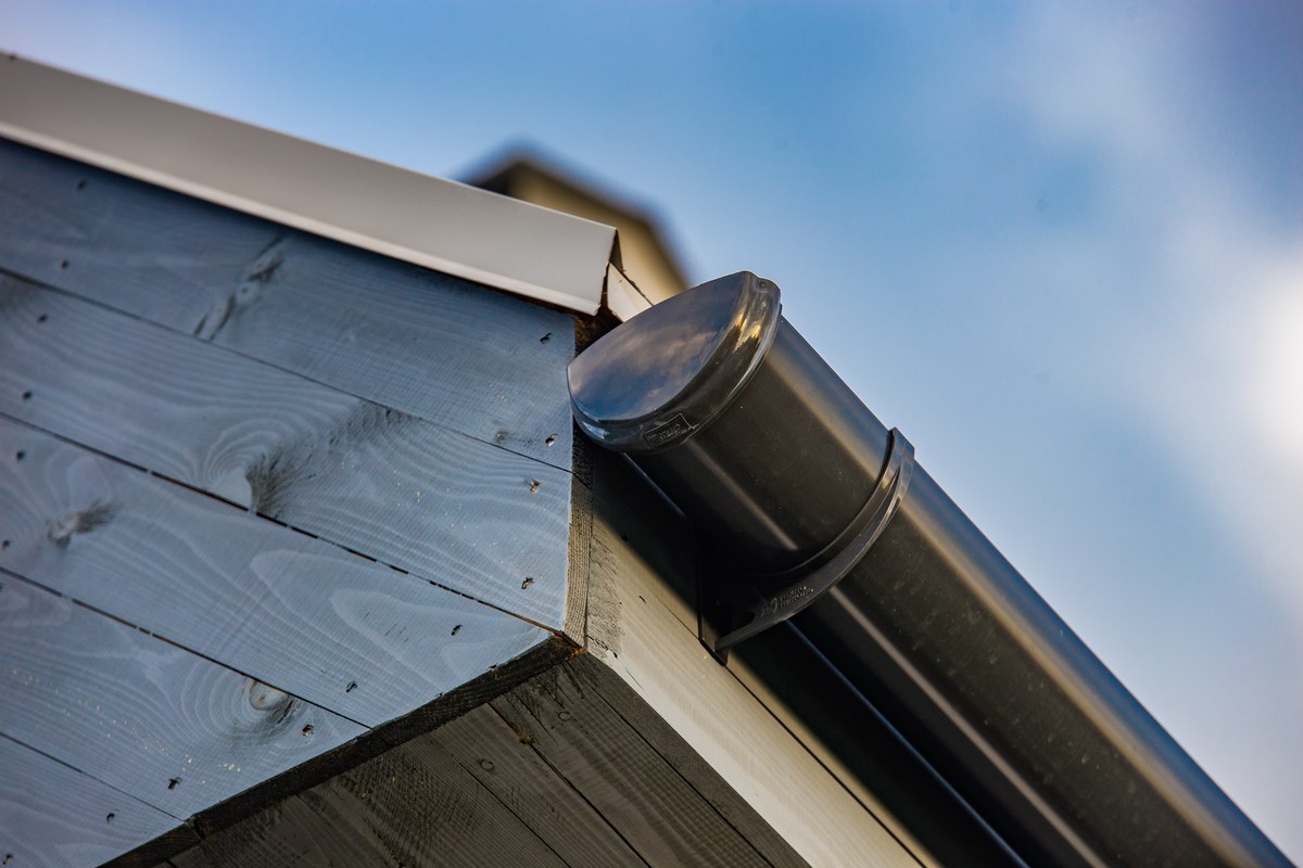 Пластиковая водосточная система ∅ 125/82 | ТЕХНОНИКОЛЬ