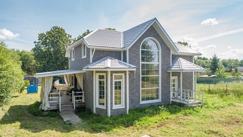 Декоративная отделка фасада