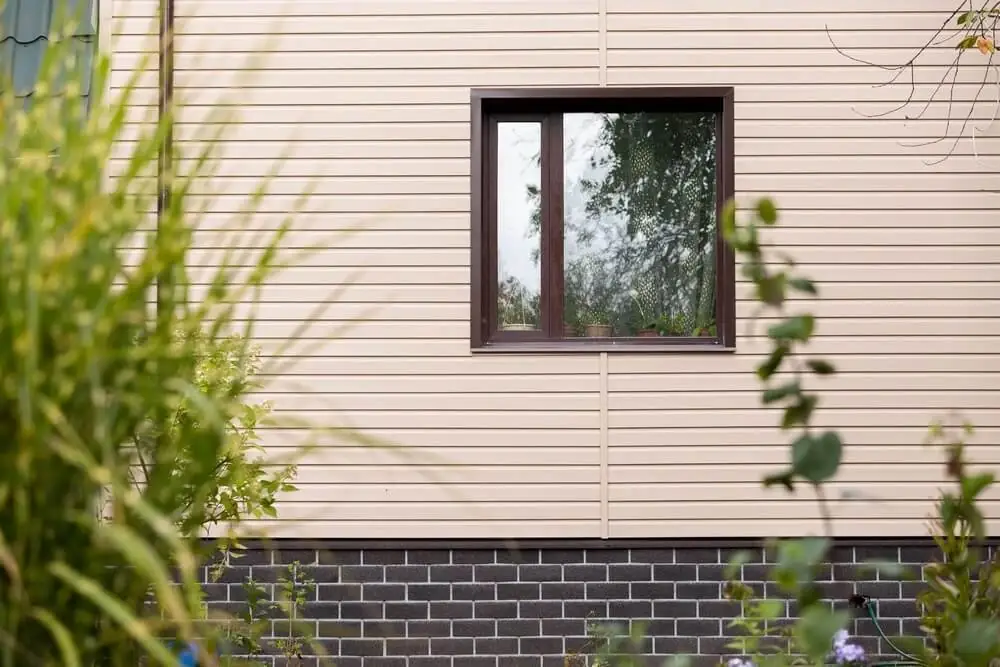 Комплектующие для винилового сайдинга, которые помогут при монтаже