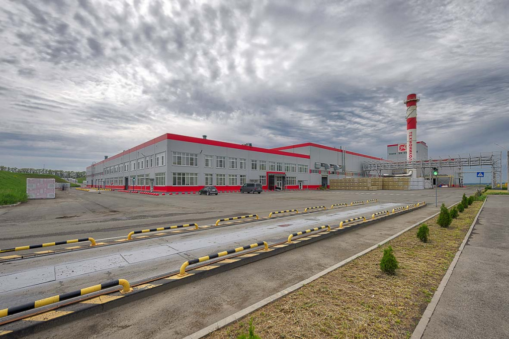 VZD_6555s.jpg VZD_6555s.jpg