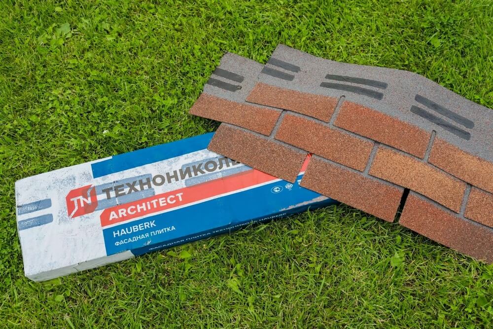 Облицовка фасада дома панелями под кирпич: обзор материалов, как ...