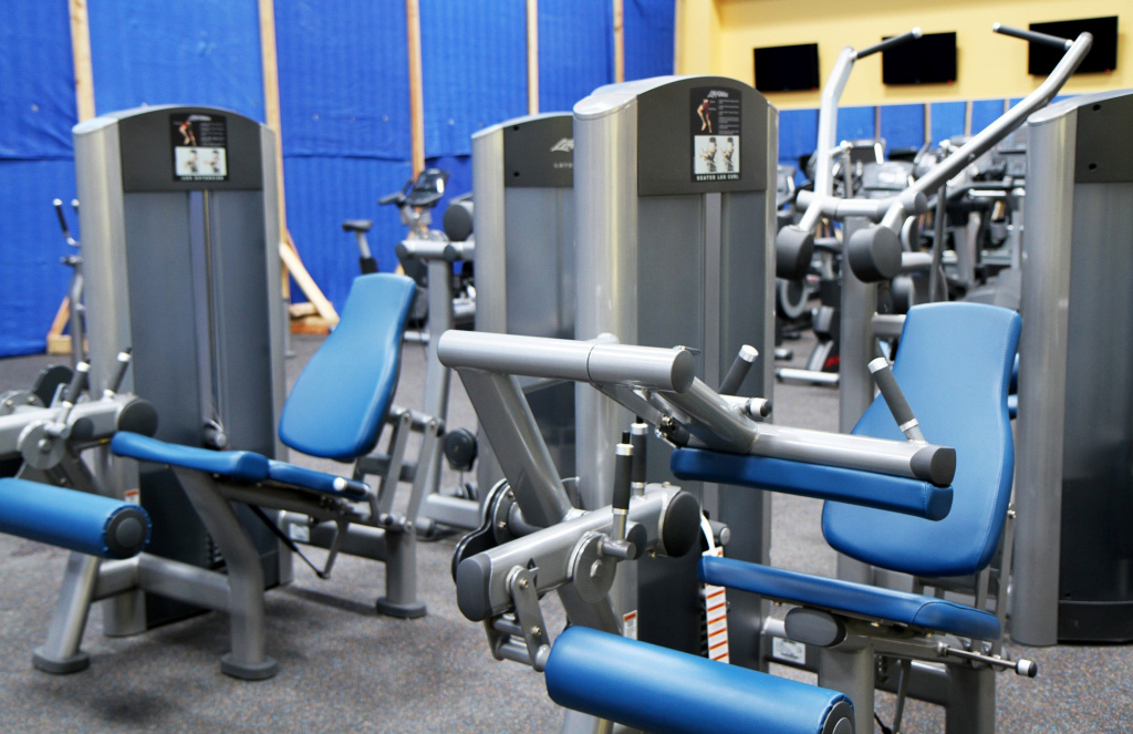 gym-room-1178293_1920.jpg