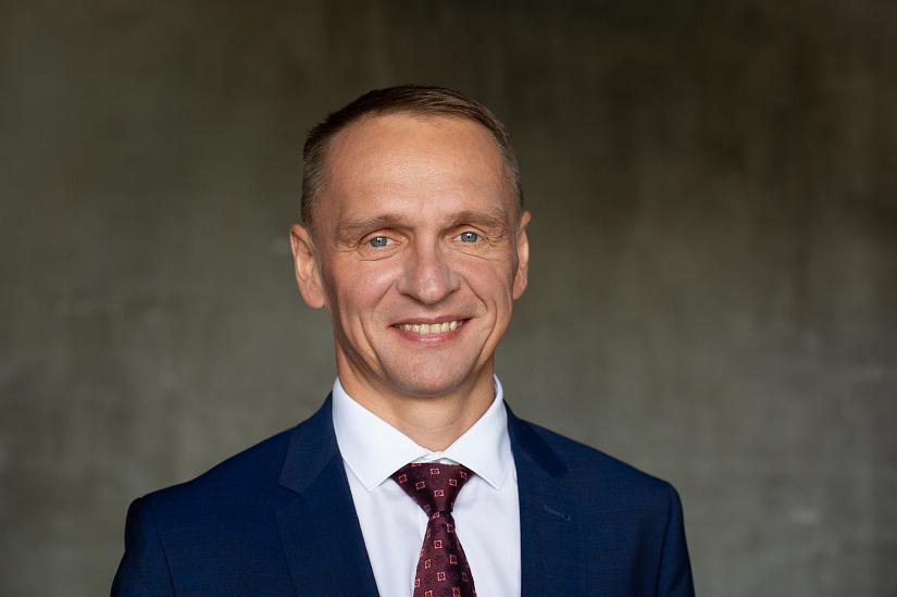 Колесник технониколь. Колесник технониколь. Колесник технониколь. Колесник технониколь. Жена сергея колесникова технониколь.